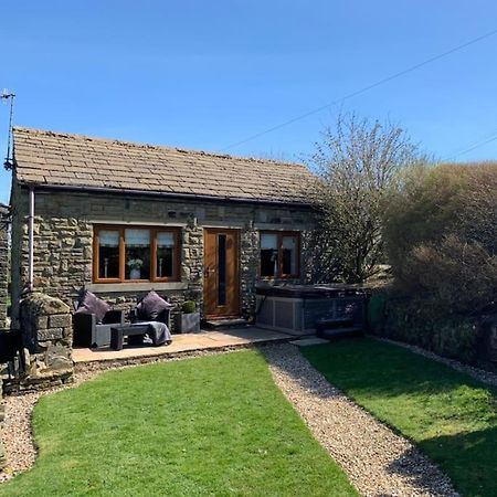 Hollies Cottage 케일리 외부 사진