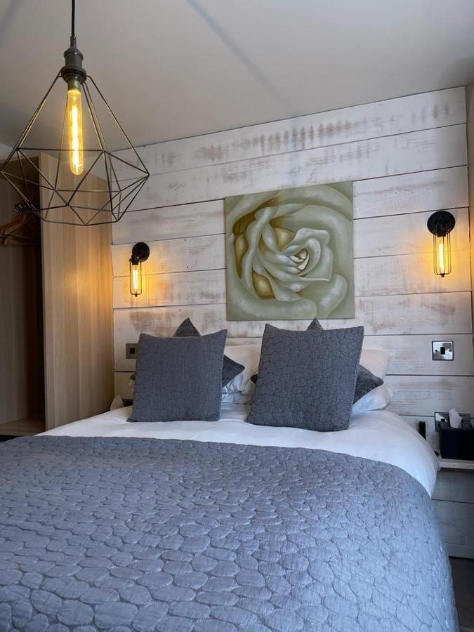 Hollies Cottage 케일리 외부 사진
